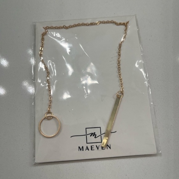 Maeven Necklace - Picture 2 of 3